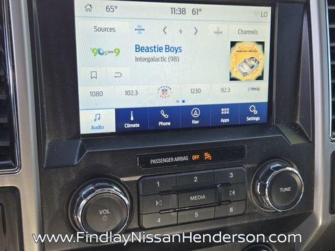 Used 2019 Ford F150 Lariat image 23