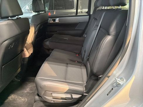 Used 2026 Hyundai Santa Fe SEL FWD image 10