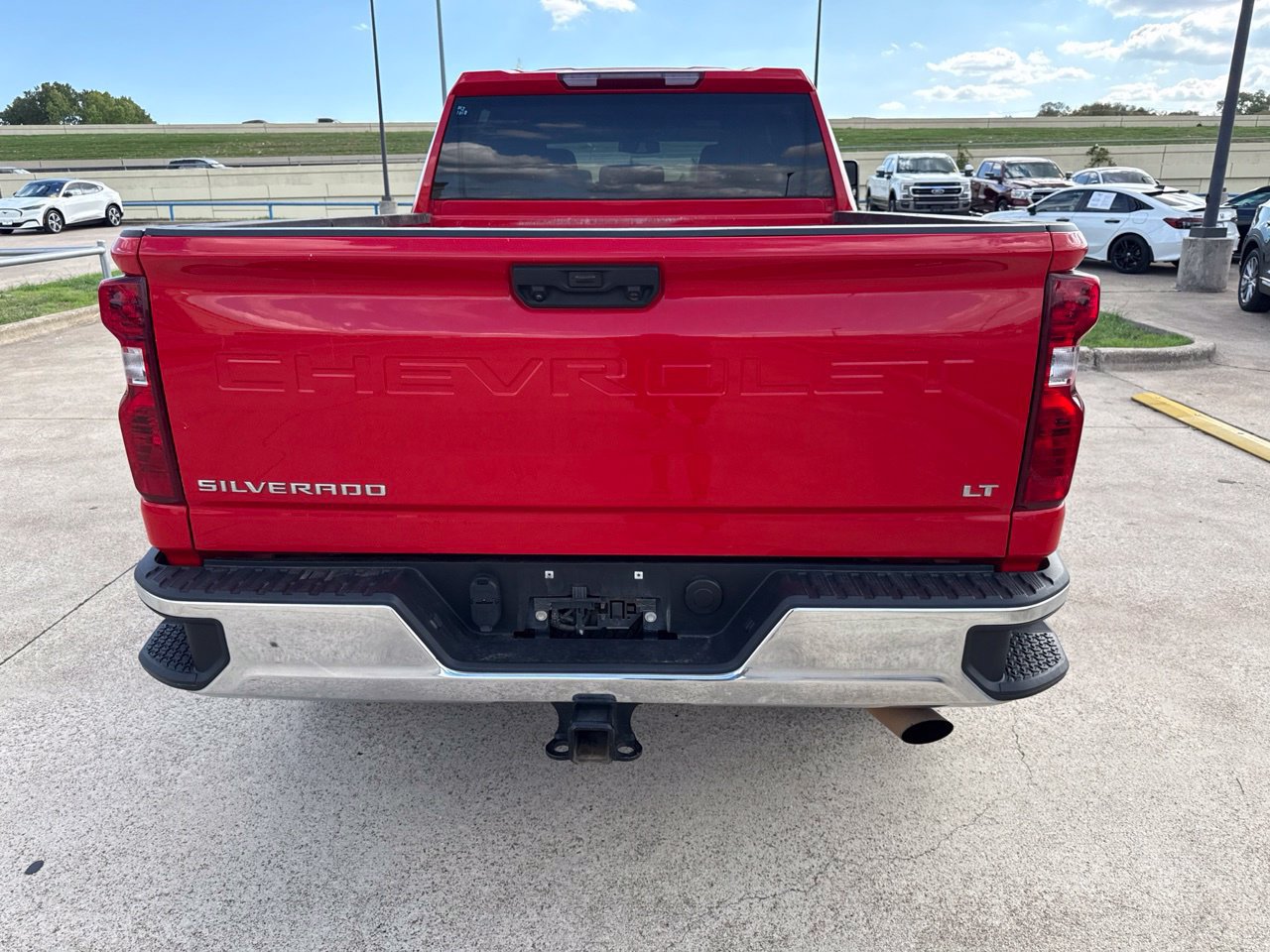 Used 2024 Chevrolet Silverado 2500 LT w/ Convenience Package AWD/4WD image 9