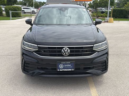 Certified 2023 Volkswagen Tiguan SE R-Line AWD/4WD image 2