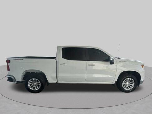Used 2023 Chevrolet Silverado 1500 LT AWD/4WD image 10