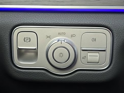 New 2026 Mercedes-Benz GLS 450 4MATIC image 29