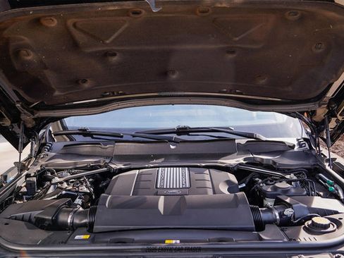 Used 2017 Land Rover Range Rover LWB SV Autobiography image 16