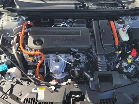 Used 2024 Honda Accord Sport image 19