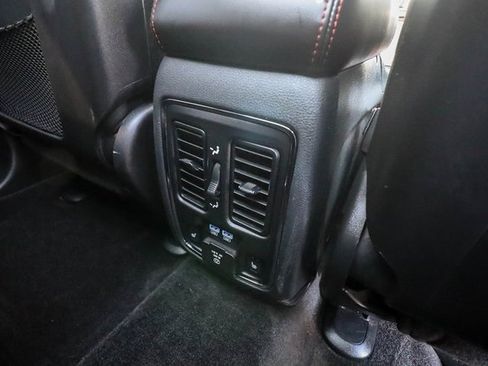 Used 2018 Jeep Grand Cherokee Trailhawk w/ Trailhawk Luxury Group image 51