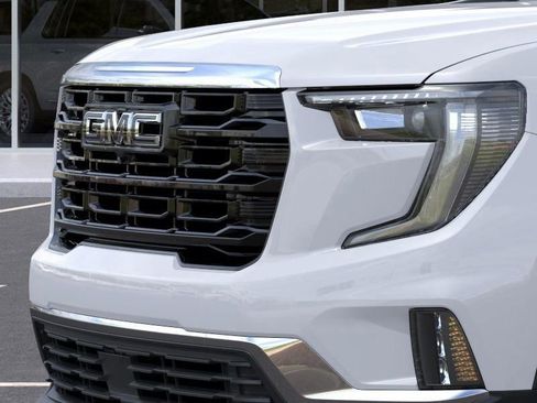 New 2026 GMC Acadia Elevation image 13