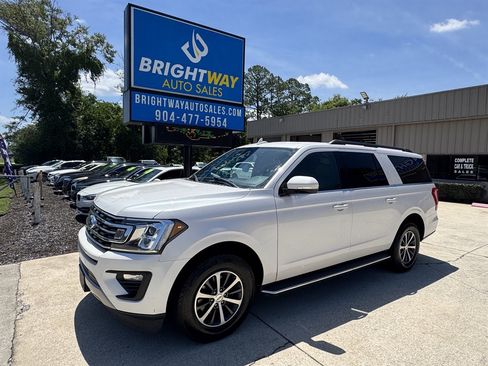 Used 2018 Ford Expedition Max XLT w/ Equipment Group 202A RWD image 1
