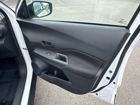Used 2025 Nissan Kicks Play S FWD image 64