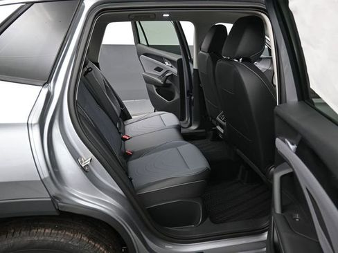 New 2026 Volkswagen Tiguan SE AWD/4WD image 13