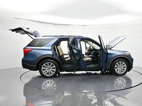 Used 2020 Ford Explorer Limited w/ Class III Trailer Tow Package image 51