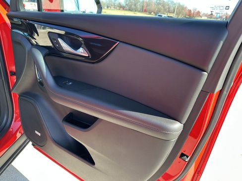 Used 2021 Chevrolet Blazer RS w/ Enhanced Convenience Package image 35