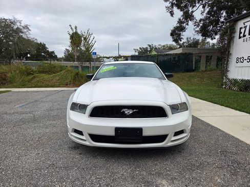 Used 2013 Ford Mustang Coupe image 14