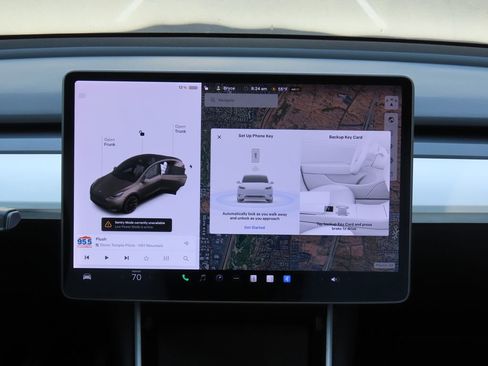Used 2021 Tesla Model Y Long Range image 8