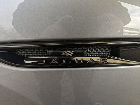 Used 2020 Jaguar F-PACE Checkered Flag image 10