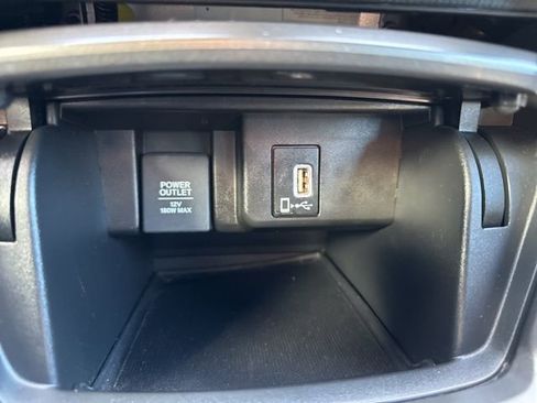 Used 2018 Honda Accord Sport image 20