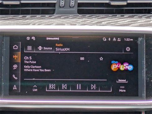 Used 2025 Audi A6 Premium Plus image 23