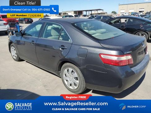 Used 2009 Toyota Camry image 3
