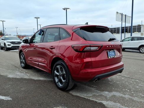 Certified 2023 Ford Escape ST-Line w/ Tech Pack #1 image 9