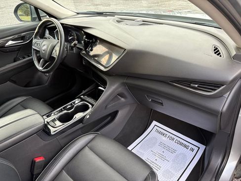 Used 2023 Buick Envision Essence FWD image 18