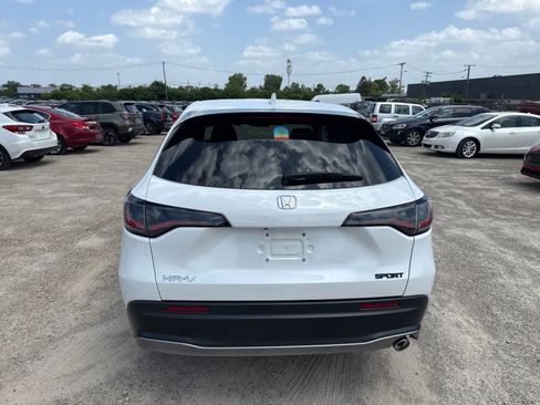 Used 2023 Honda HR-V Sport image 13