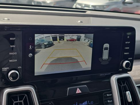 Certified 2022 Kia Sorento EX w/ Panoramic Sunroof Package FWD image 25