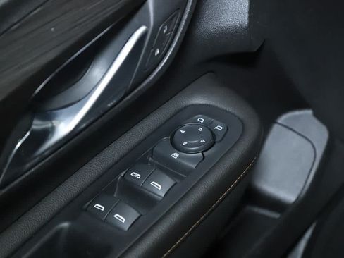 Used 2020 GMC Terrain SLT FWD image 16