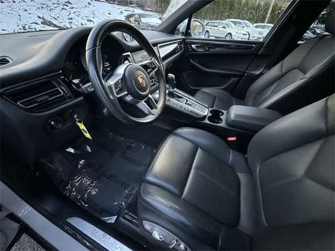 Used 2020 Porsche Macan S image 16