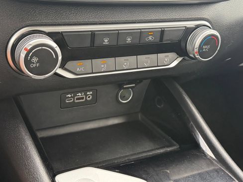 Certified 2024 Nissan Altima 2.5 SV FWD image 20