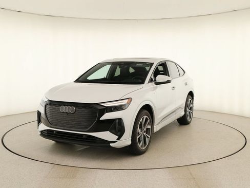 Certified 2023 Audi Q4 e-tron Premium Plus w/ Premium Plus AWD/4WD image 12
