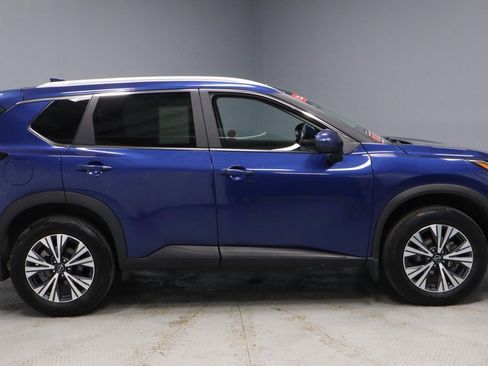 Certified 2023 Nissan Rogue SV w/ SV Premium B Package image 12