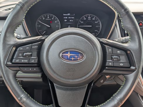 Used 2025 Subaru Outback Onyx Edition AWD/4WD image 25