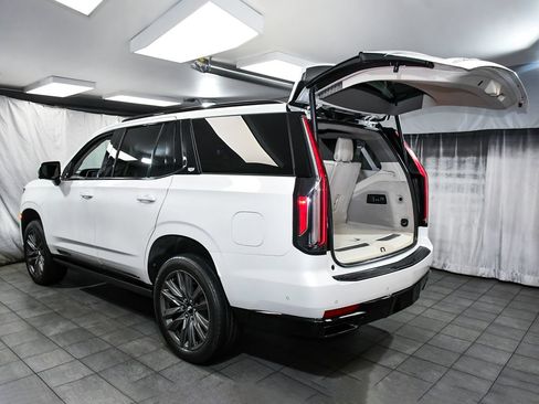 Used 2022 Cadillac Escalade Sport Platinum AWD/4WD image 69