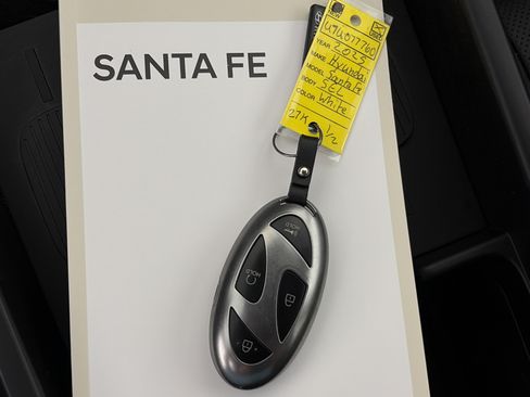 Certified 2025 Hyundai Santa Fe SEL AWD/4WD image 37
