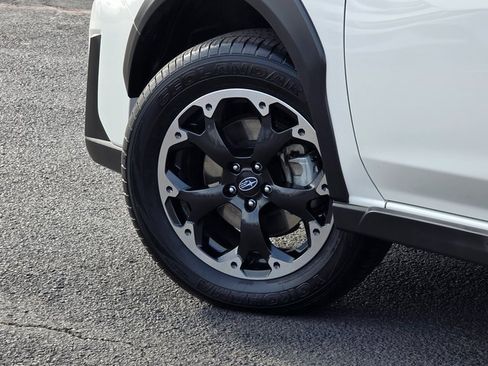 Used 2023 Subaru Crosstrek 2.0i Premium image 8