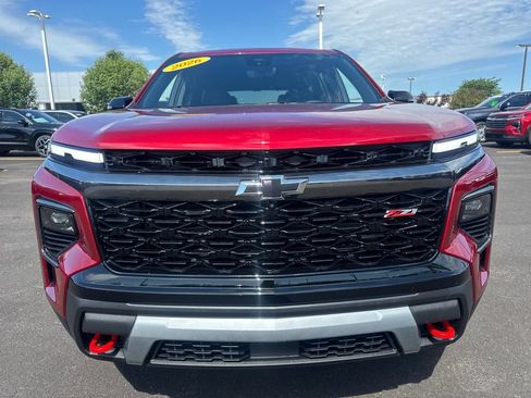 New 2026 Chevrolet Traverse Z71 w/ Driver Confidence Package AWD/4WD image 10