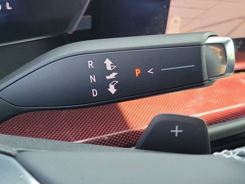 New 2026 Chevrolet Traverse Z71 image 12