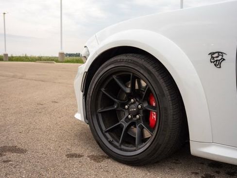 Used 2023 Dodge Charger SRT Hellcat RWD image 10