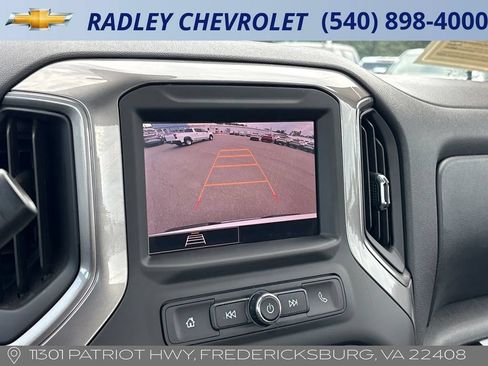Certified 2025 Chevrolet Silverado 1500 W/T RWD image 9