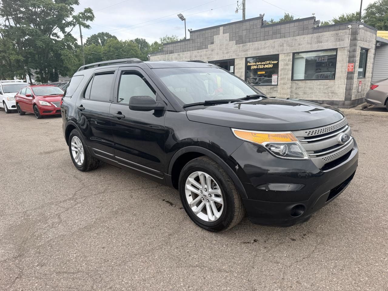 Used 2015 Ford Explorer FWD image 8