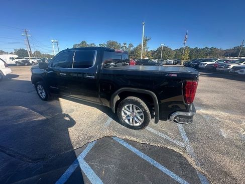 Used 2019 GMC Sierra 1500 SLT w/ SLT Premium Plus Package image 4