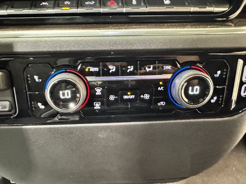 New 2025 Chevrolet Silverado 1500 RST image 13