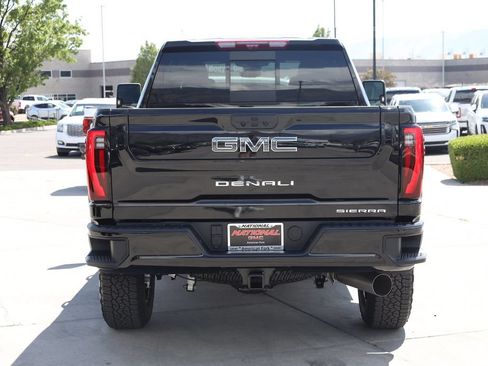 New 2026 GMC Sierra 3500 Denali Ultimate AWD/4WD image 5