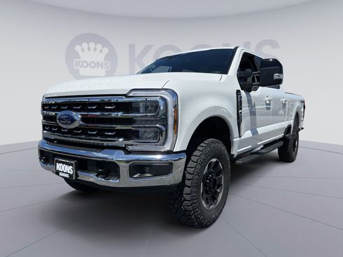 New 2026 Ford F250 Lariat w/ Tremor Off-Road Package AWD/4WD image 1