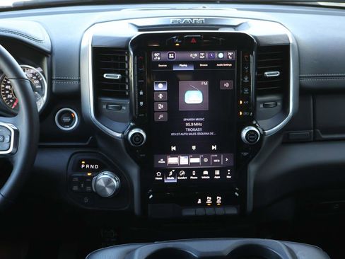 Used 2025 RAM 1500 Laramie image 14