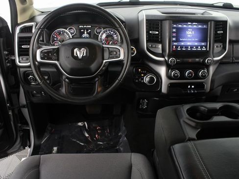 Used 2020 RAM 1500 Big Horn image 10