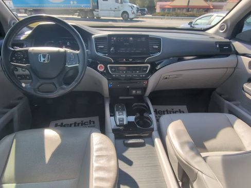 Used 2019 Honda Pilot Elite image 15