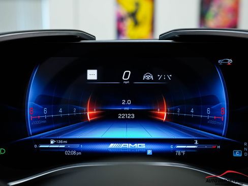 Used 2022 Mercedes-Benz SL 55 AMG 4MATIC w/ Driver Assistance Package image 86