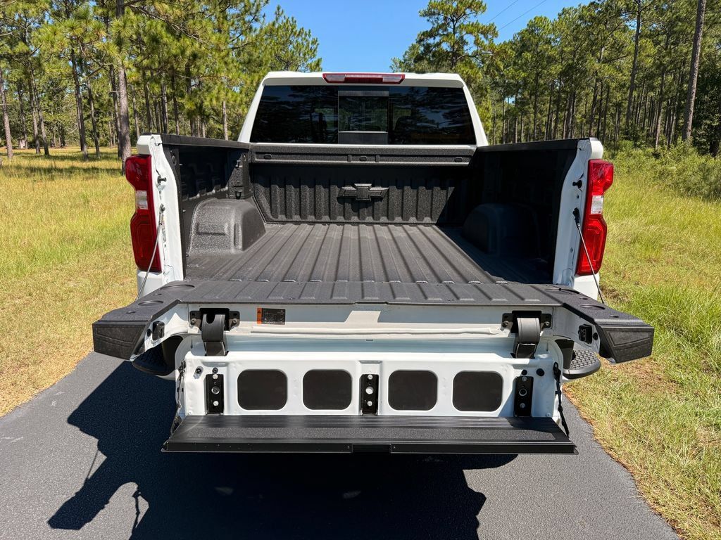 New 2026 Chevrolet Silverado 1500 RST w/ Safety Package AWD/4WD image 6