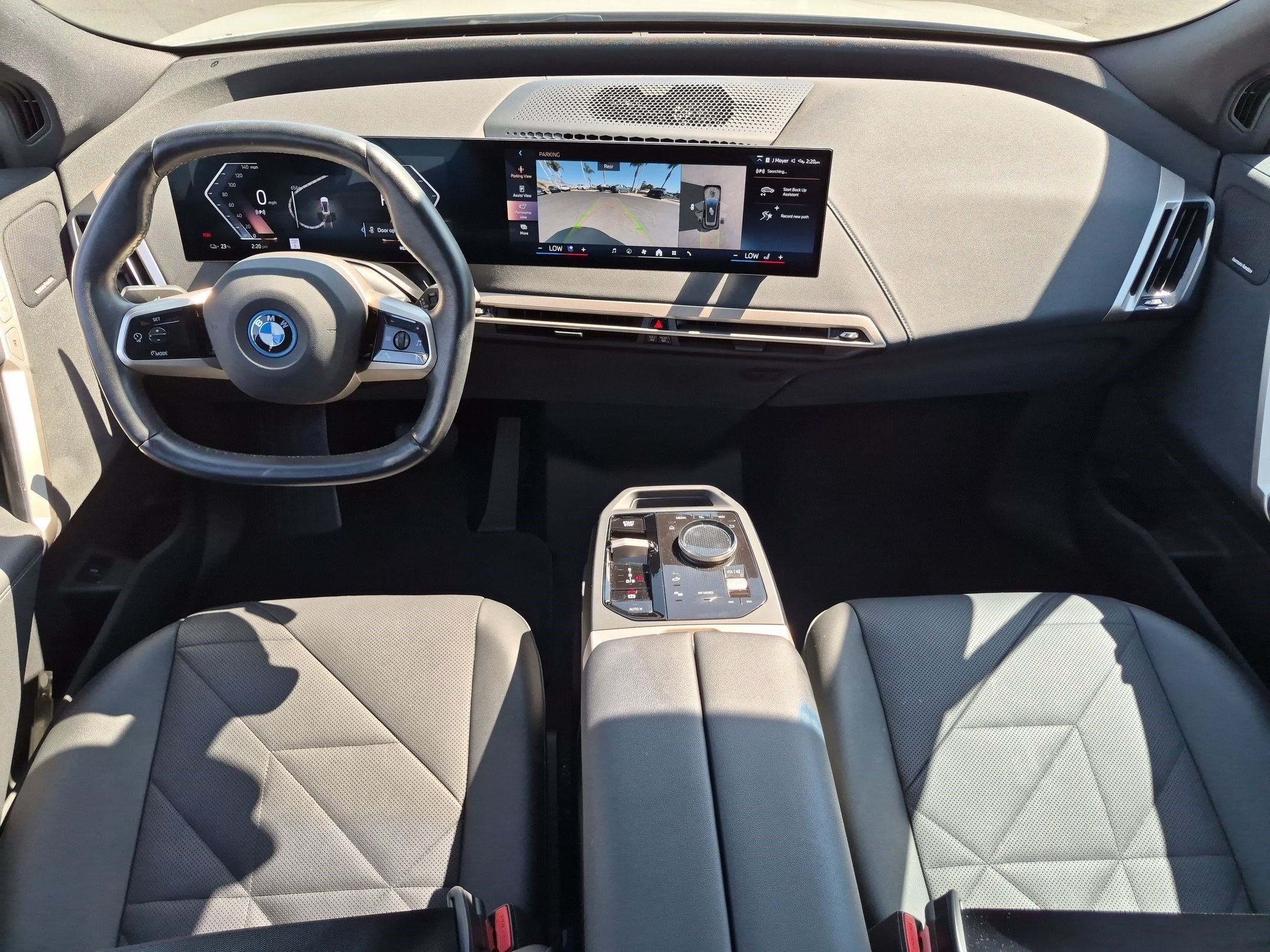 Certified 2024 BMW iX xDrive50 w/ Premium Package AWD/4WD image 29