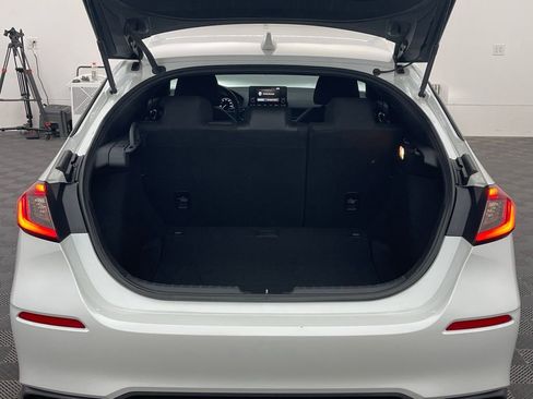 Used 2023 Honda Civic Sport image 8